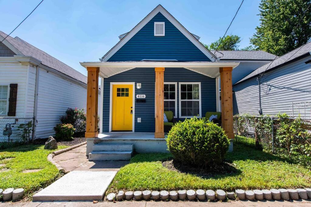 Newly Renovated 3 Bedroom Shelby Park Home **Free Parking** Louisville Bagian luar foto